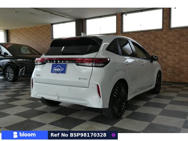 2025 Nissan Aura