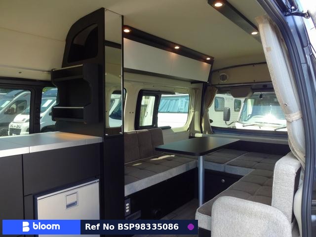 2021 Nissan NV350 Caravan
