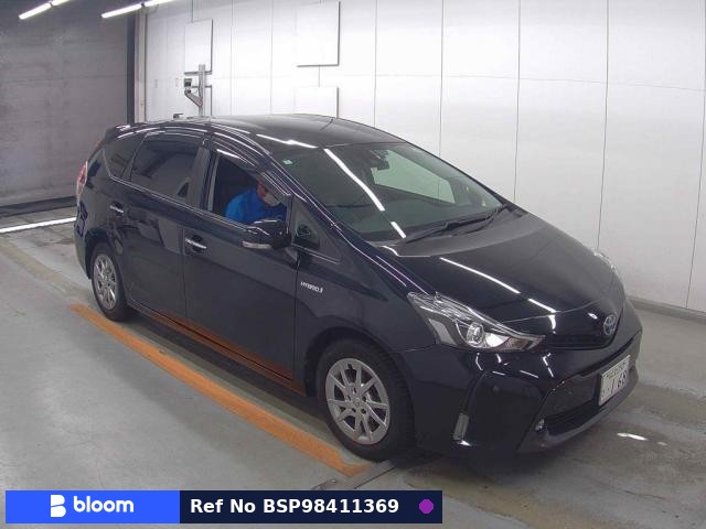 2020 Toyota Prius Alpha