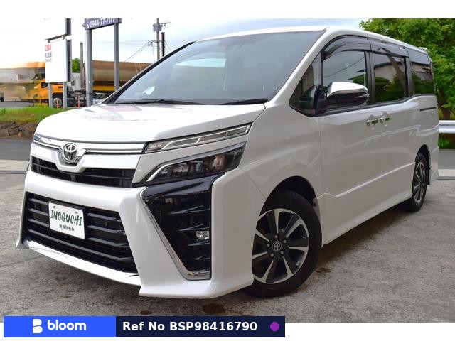 2020 Toyota Voxy
