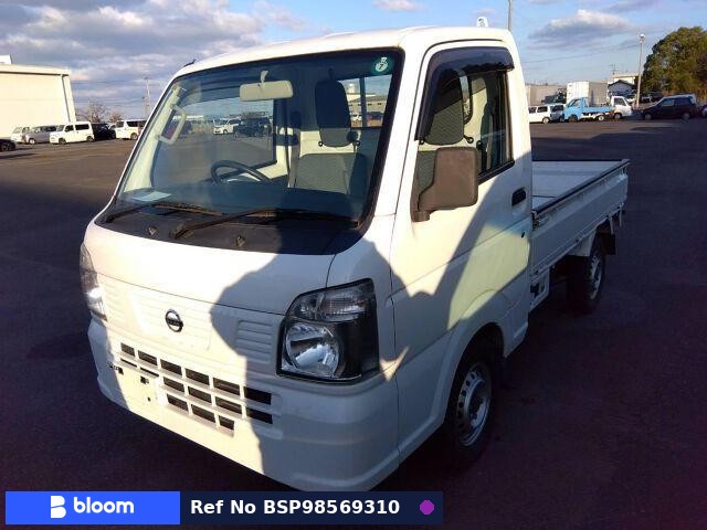 2013 Nissan NT100CLIPPER