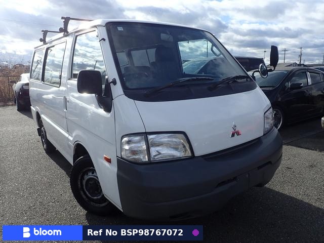 2006 Mitsubishi Delica VAN