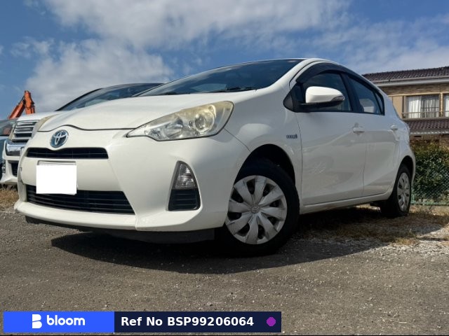 2012 Toyota Aqua