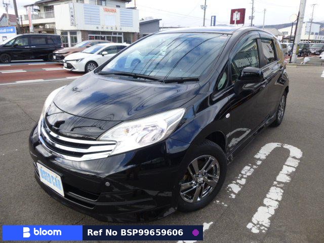 2012 Nissan Note