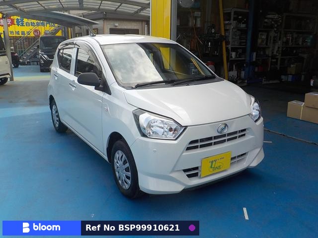2017 Daihatsu Mira ES