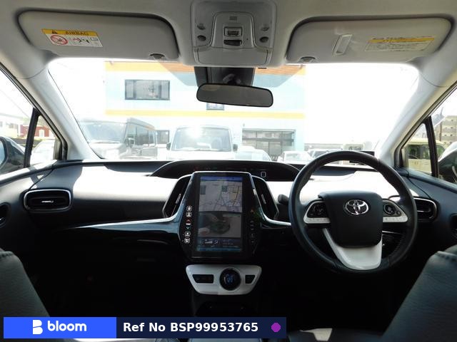 2017 Toyota Prius PHV