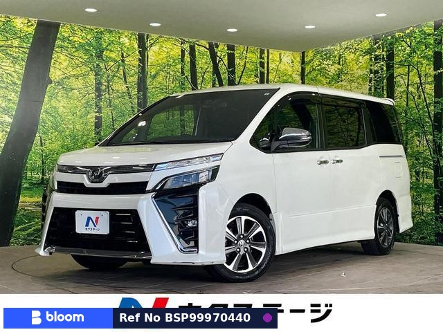 2019 Toyota Voxy