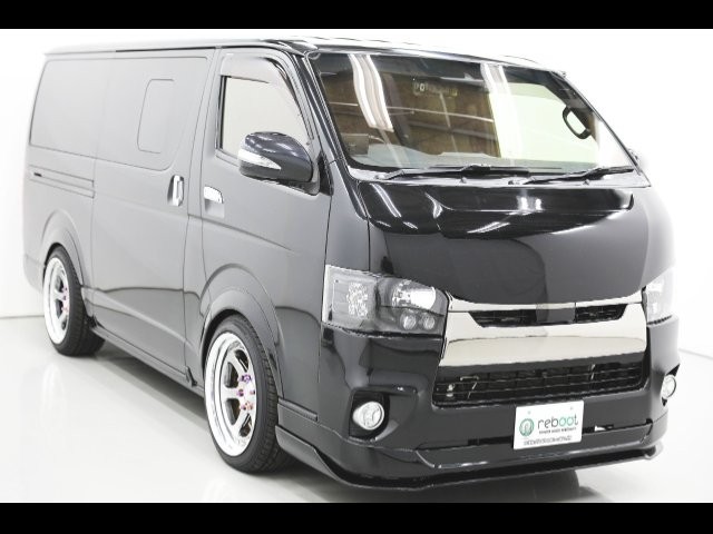 Toyota Hiace V