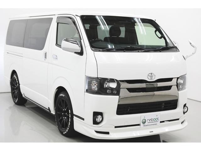Toyota Hiace V