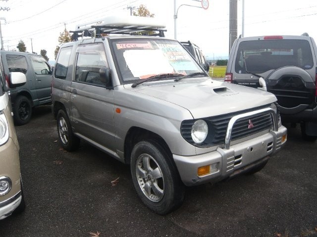 Mitsubishi Pajero Mini