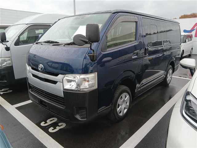 Toyota Hiace V