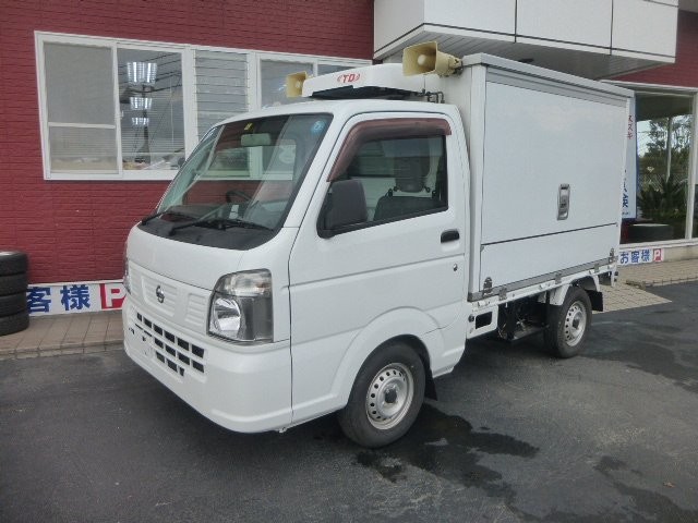 2017 Nissan NT100 Clipper T