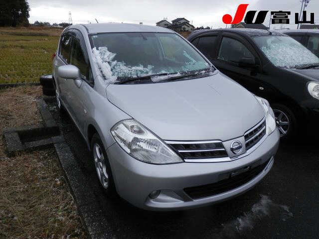 2012 Nissan Tiida