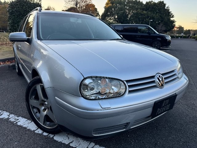 Volkswagen Golf W