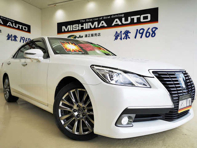 2013 Toyota Crown