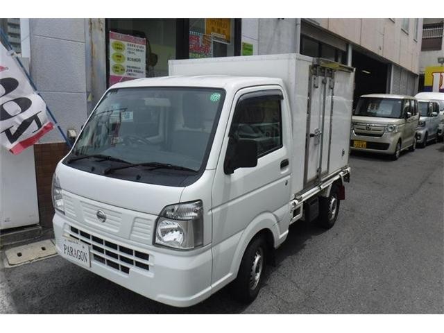 Nissan NT100 Clipper T