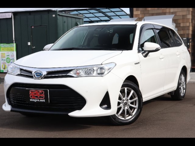 Toyota Fielder HV