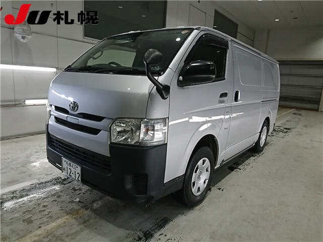 Toyota Hiace V