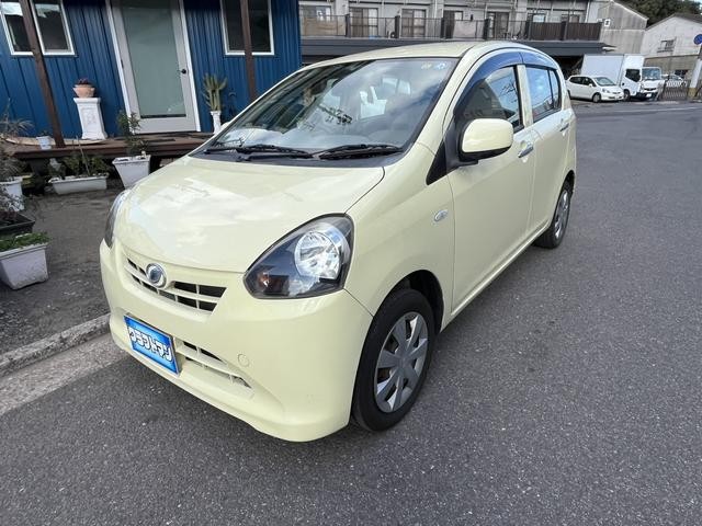 2011 Daihatsu Mira ES