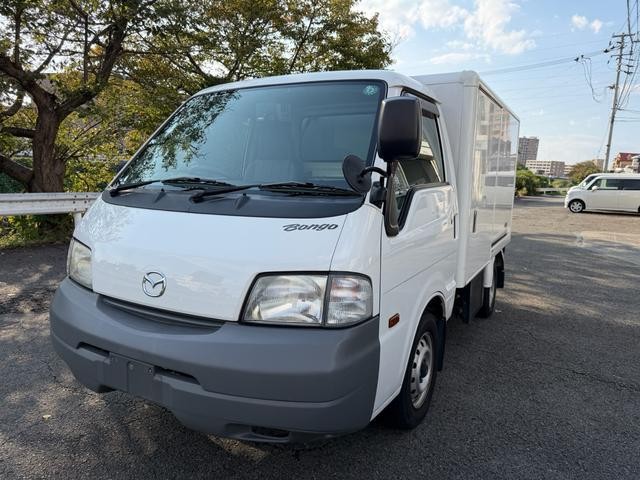 2015 Mazda Bongo T