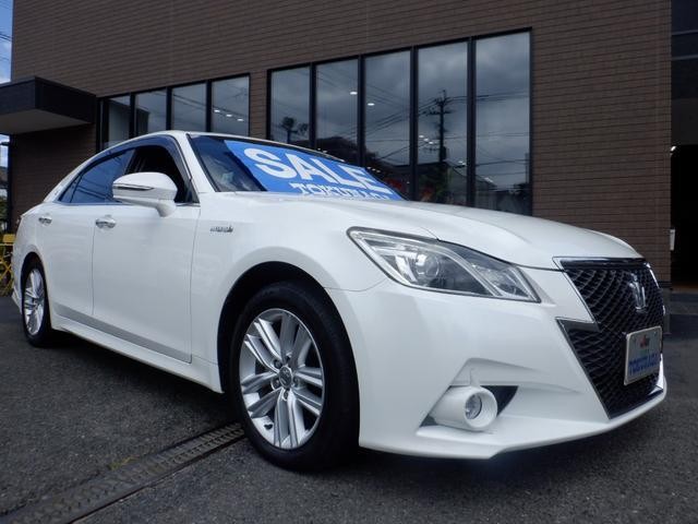2013 Toyota Crown HV