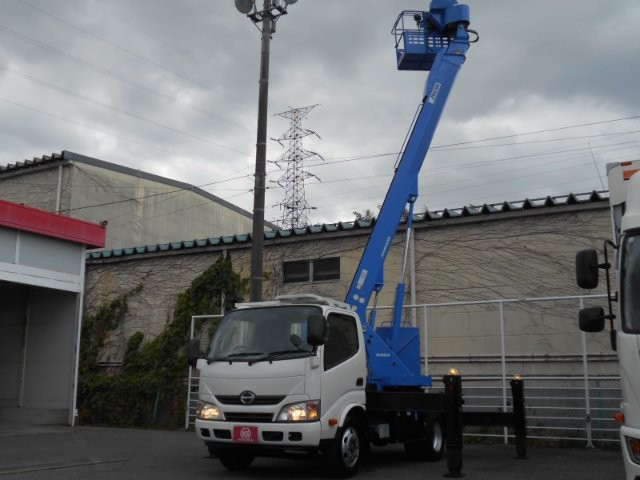 Hino Dutro
