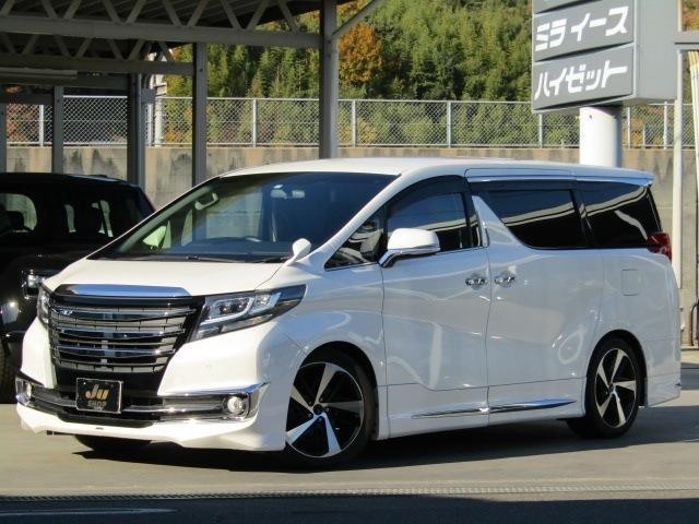 2016 Toyota Alphard