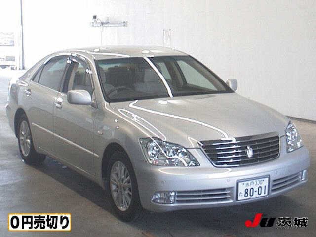 2004 Toyota Crown