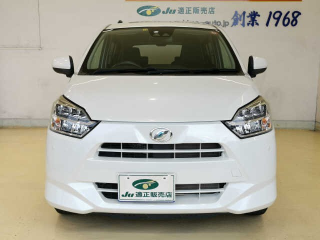 2018 Daihatsu Mira ES