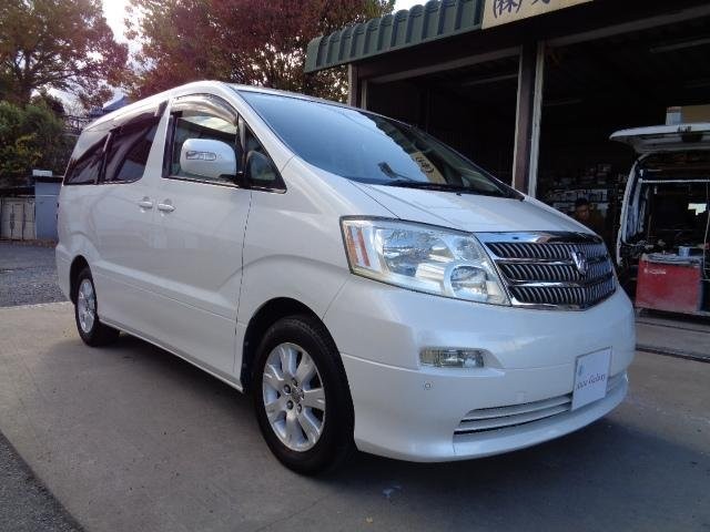2004 Toyota Alphard