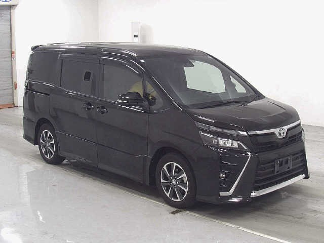 2020 Toyota Voxy