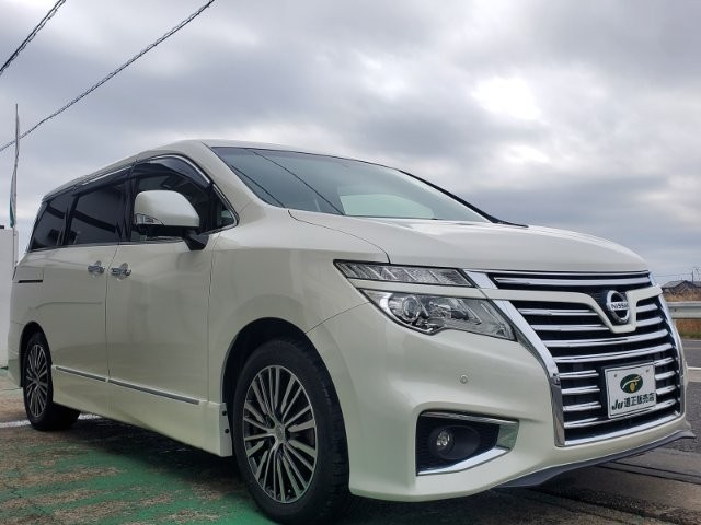 2015 Nissan Elgrand