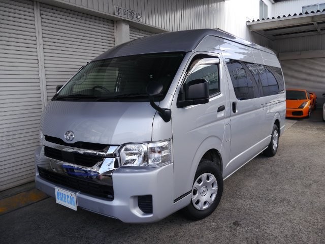 2021 Toyota Hiace V
