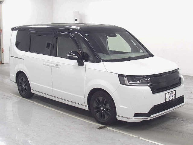2023 Honda Step Wagon HV