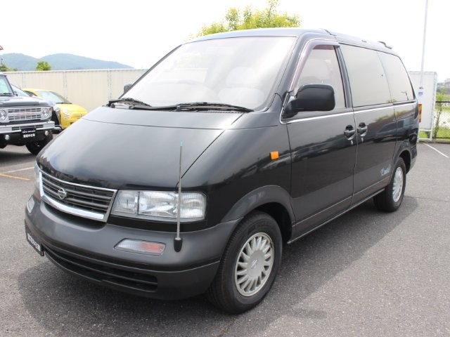 Nissan Largo