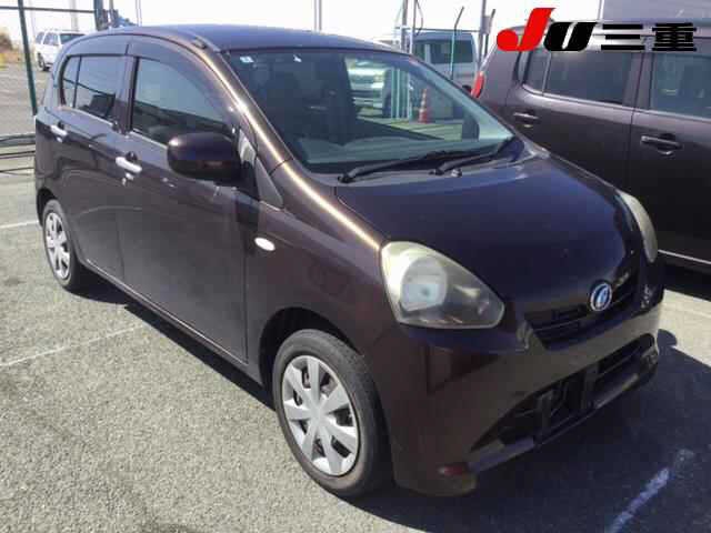2012 Daihatsu Mira ES
