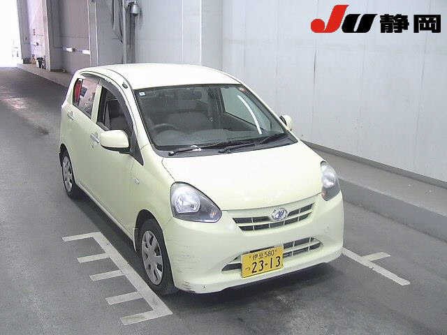 2011 Daihatsu Mira ES
