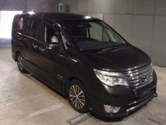 2014 Nissan Serena HV