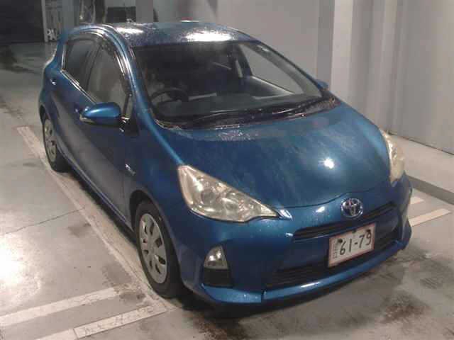 2013 Toyota Aqua