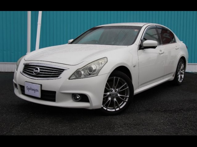 2012 Nissan Skyline