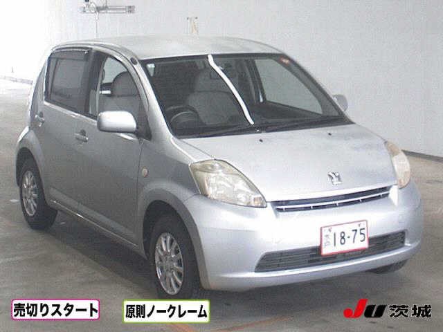 2004 Toyota Passo