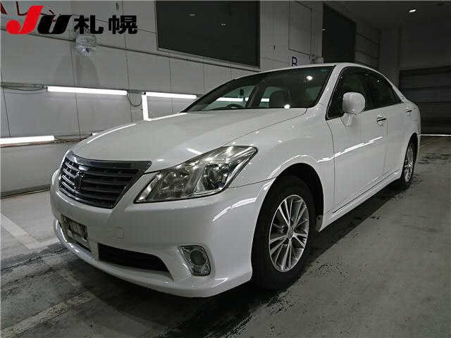 2011 Toyota Crown