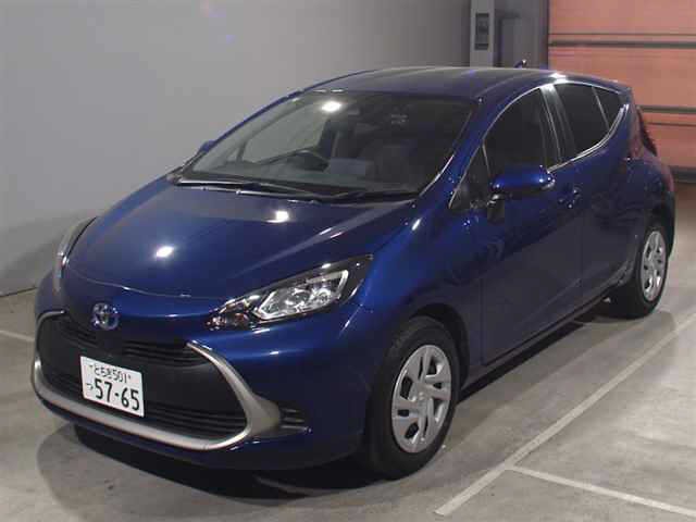 2022 Toyota Aqua