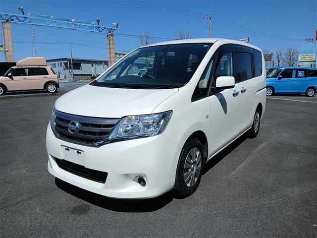 2010 Nissan Serena