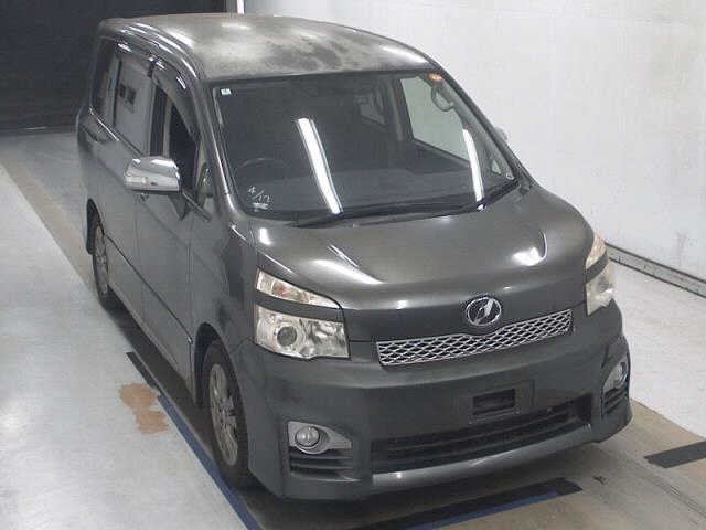 2012 Toyota Voxy