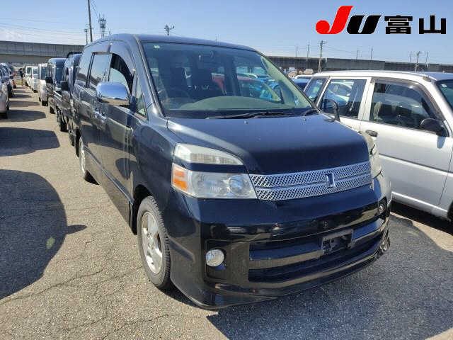 2007 Toyota Voxy