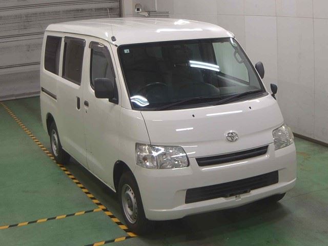 2019 Toyota Liteace V