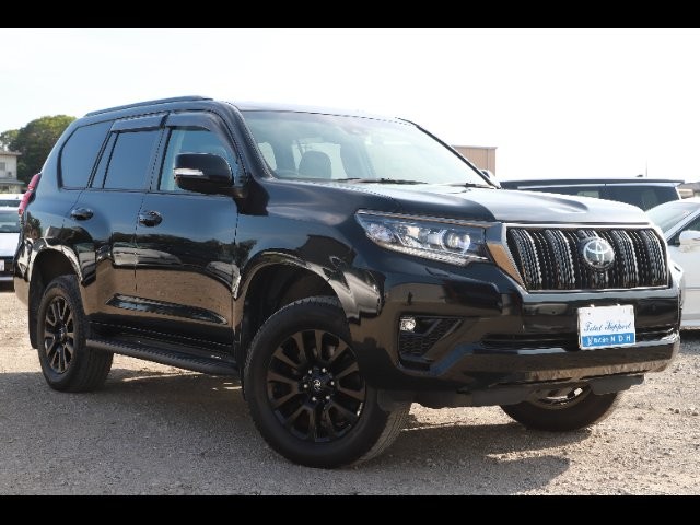 2020 Toyota Land Cruiser Prado