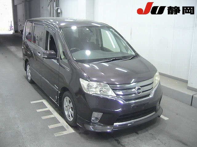 2013 Nissan Serena HV