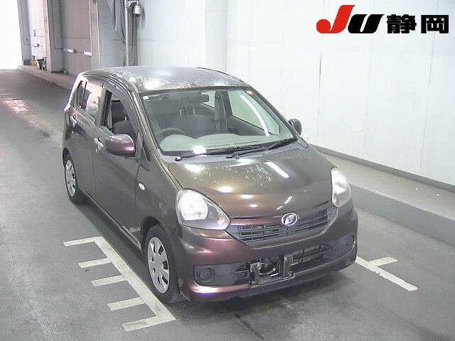 2015 Daihatsu Mira ES